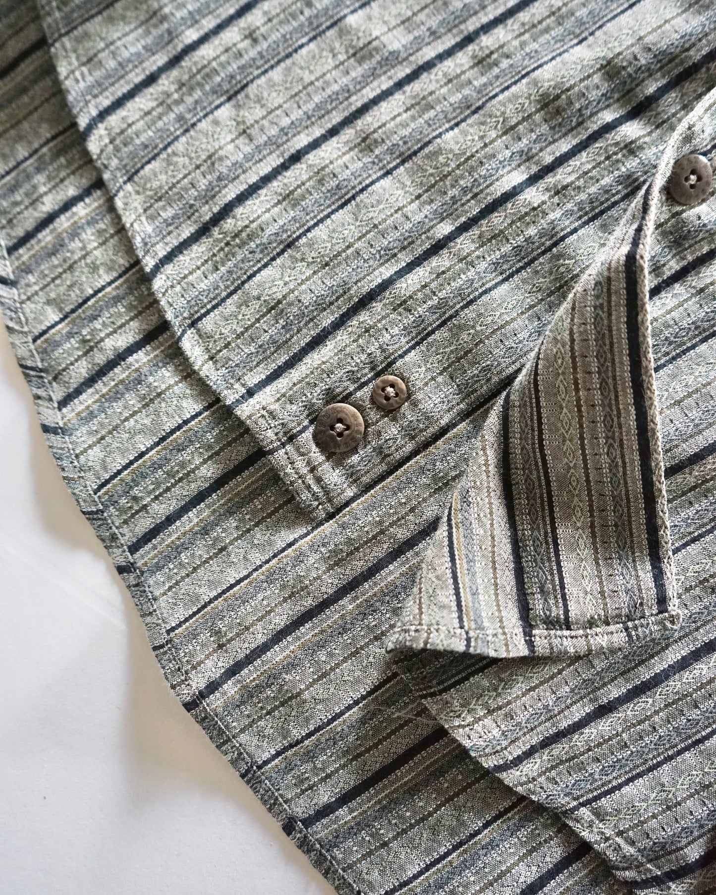 90s MISSONI SPORT geometric stripe shirt