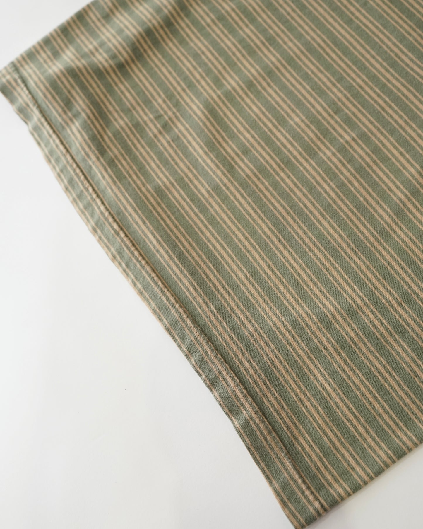 90s GAP border pocket tee