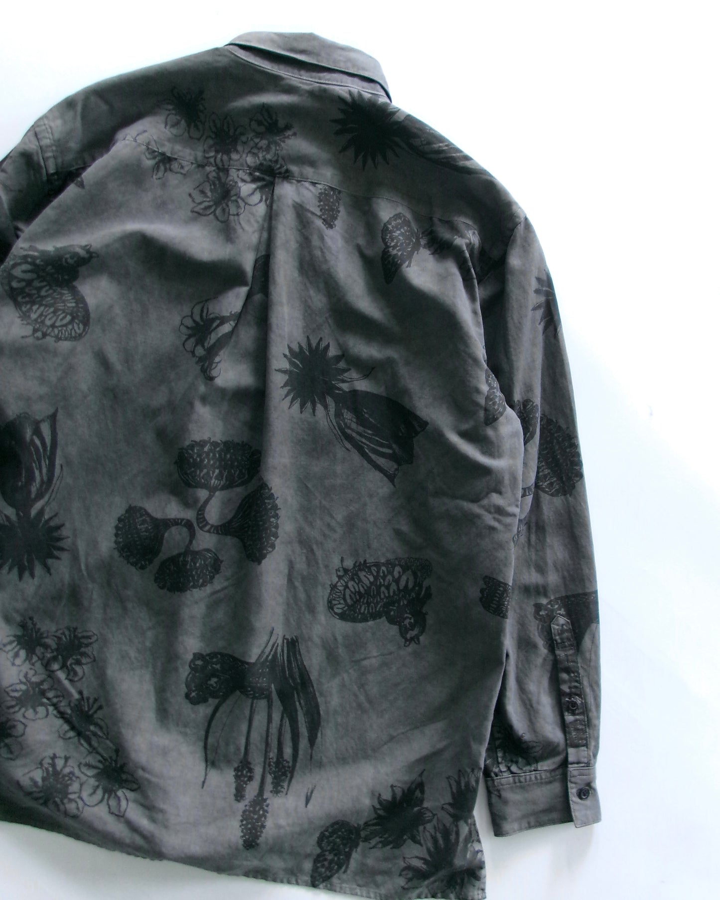 Kiivu L/SHT- Hand Drawing SUMI Printing