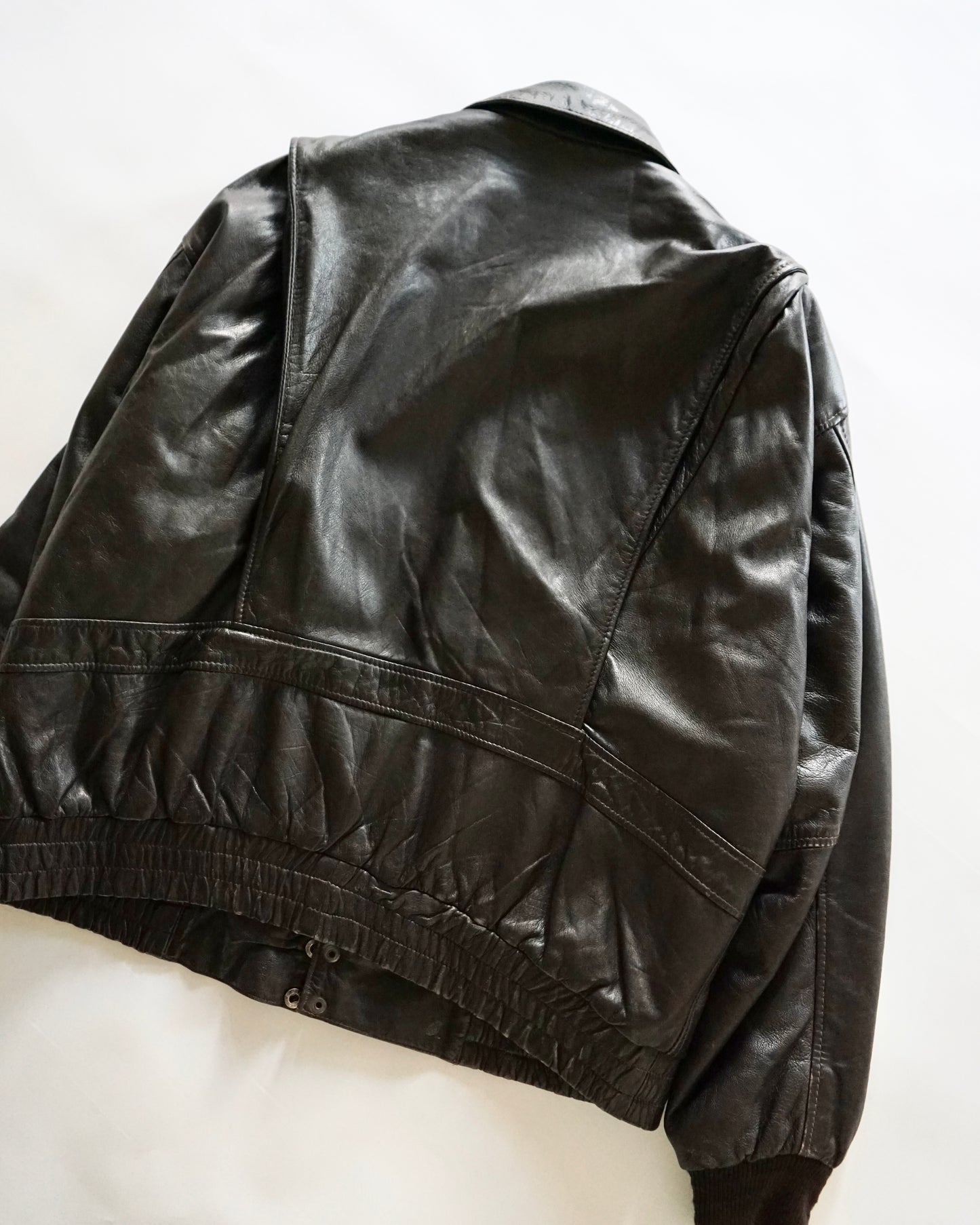 Jawani leather bomber jacket