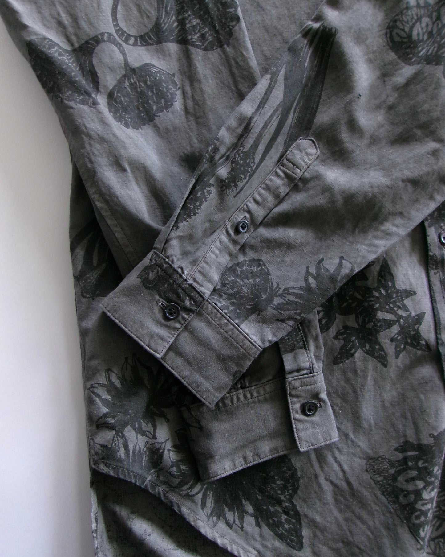 Kiivu L/SHT- Hand Drawing SUMI Printing