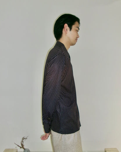 70s dot pattern shirt