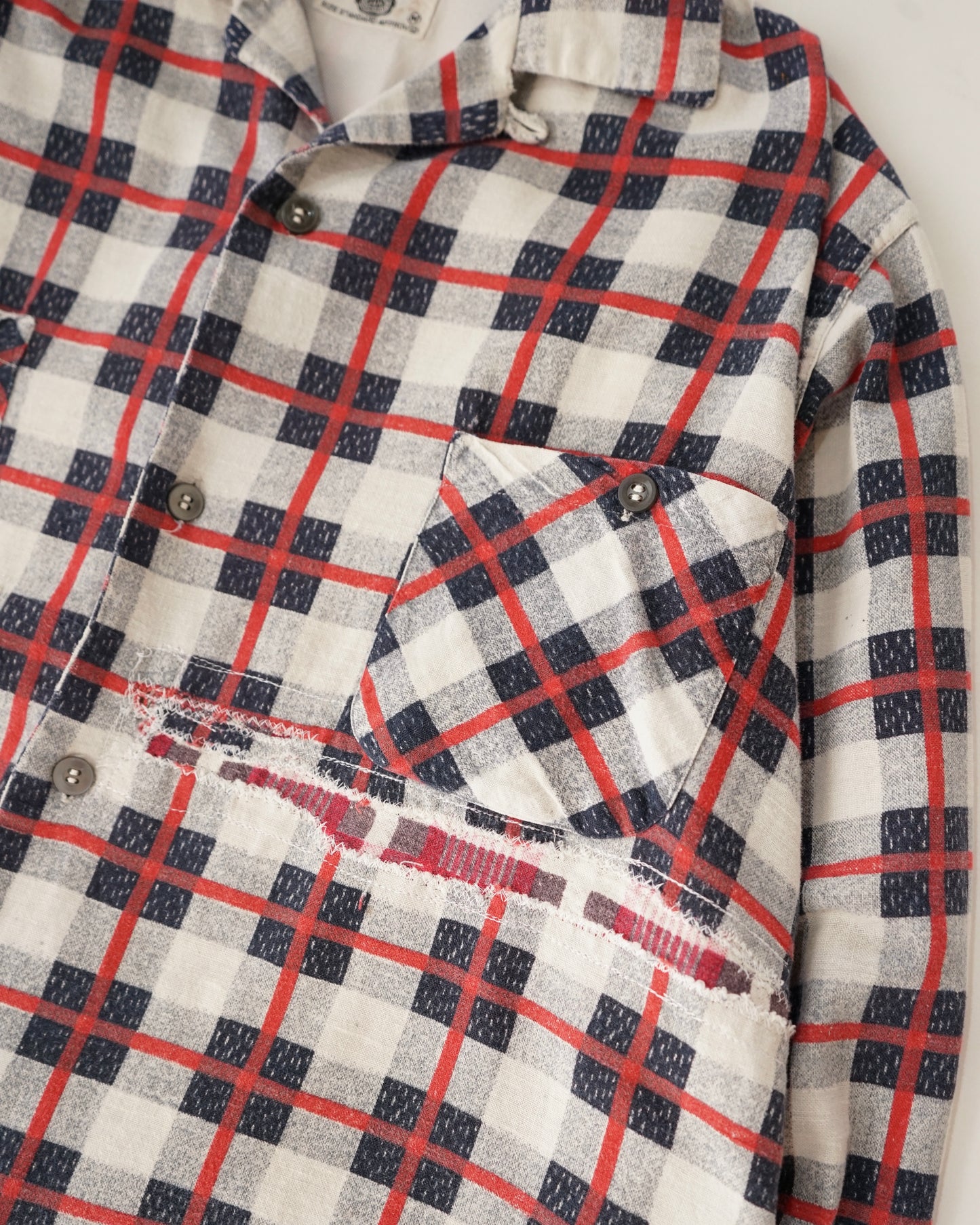 1950s–60s Vintage Plaid Print Flannel Open Collar Shirt