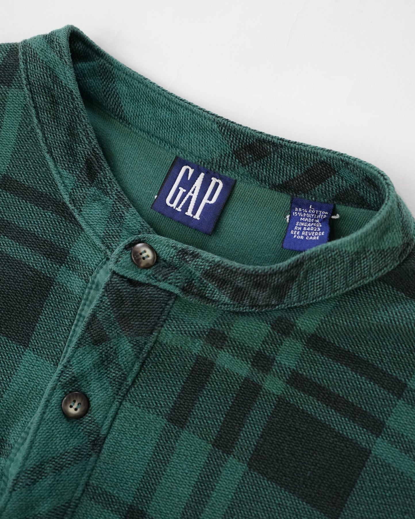 90s OLD GAP Plaid Piqué Henley Neck Pullover Shirt