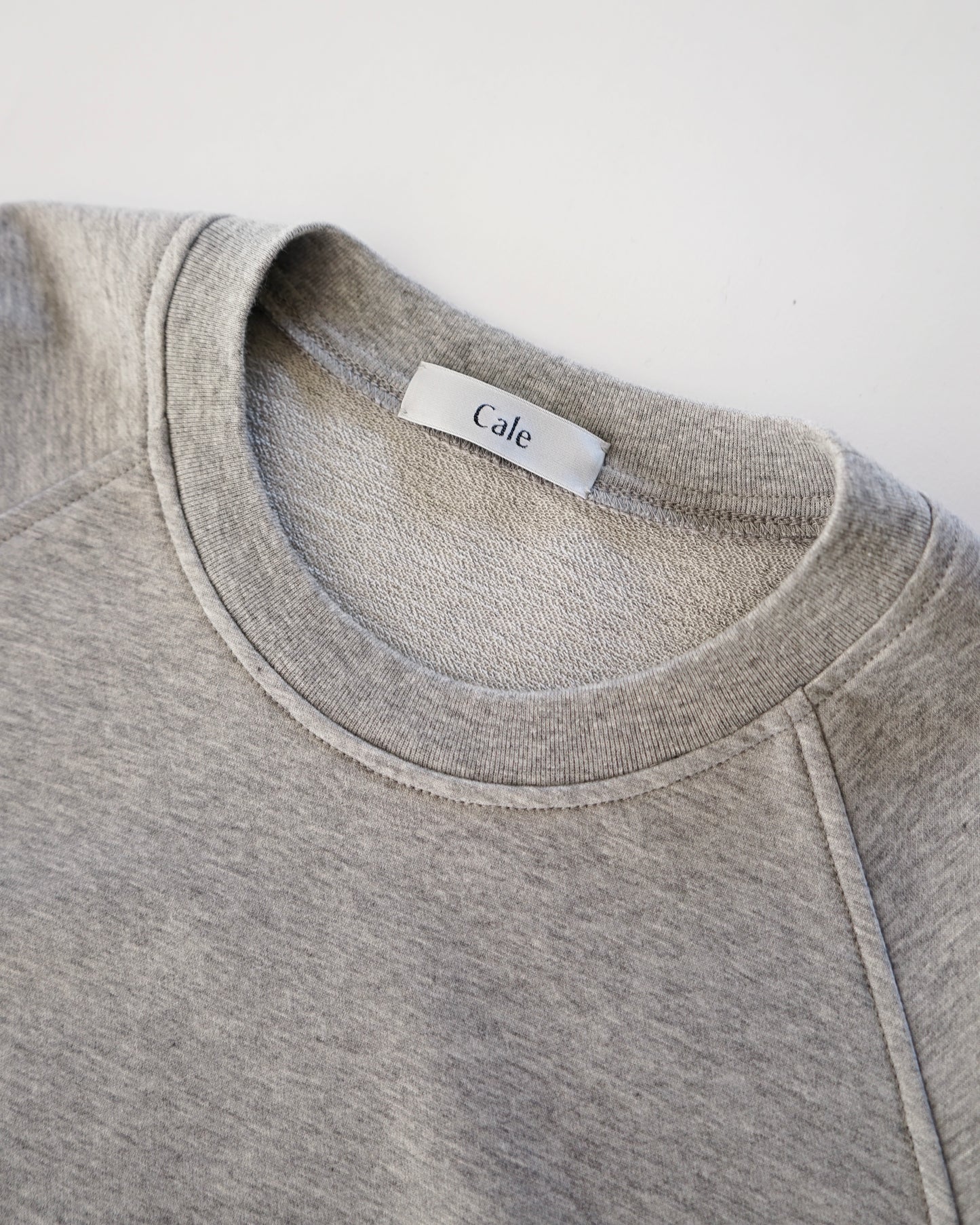 Cale-36 gauge fleece short sleeve- gray