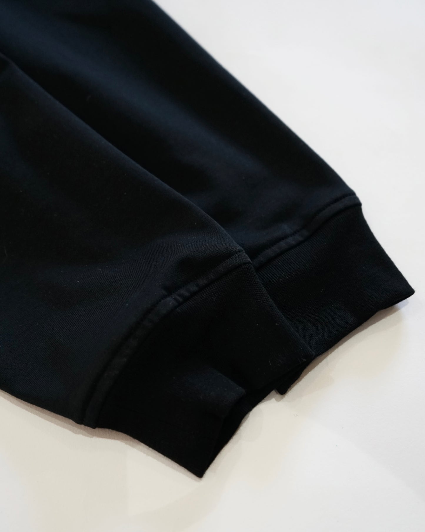 Cale-36 gauge fleece long sleeve-black