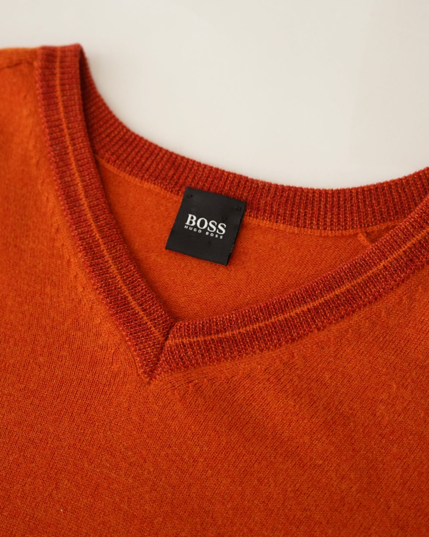 00s HUGO BOSS v-neck knit