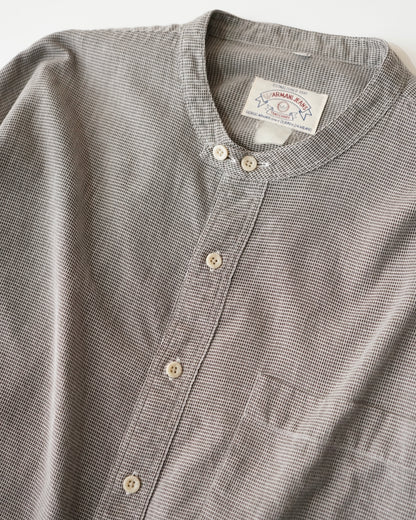 90s ARMANI JEANS band collar shirt