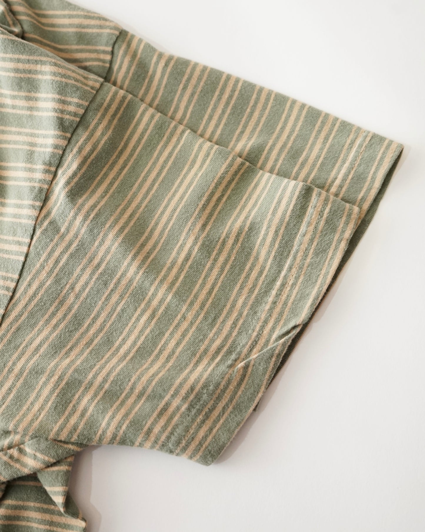 90s GAP border pocket tee