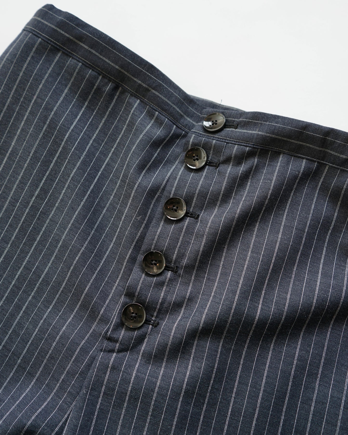 oira - kakke shorts navy stripe