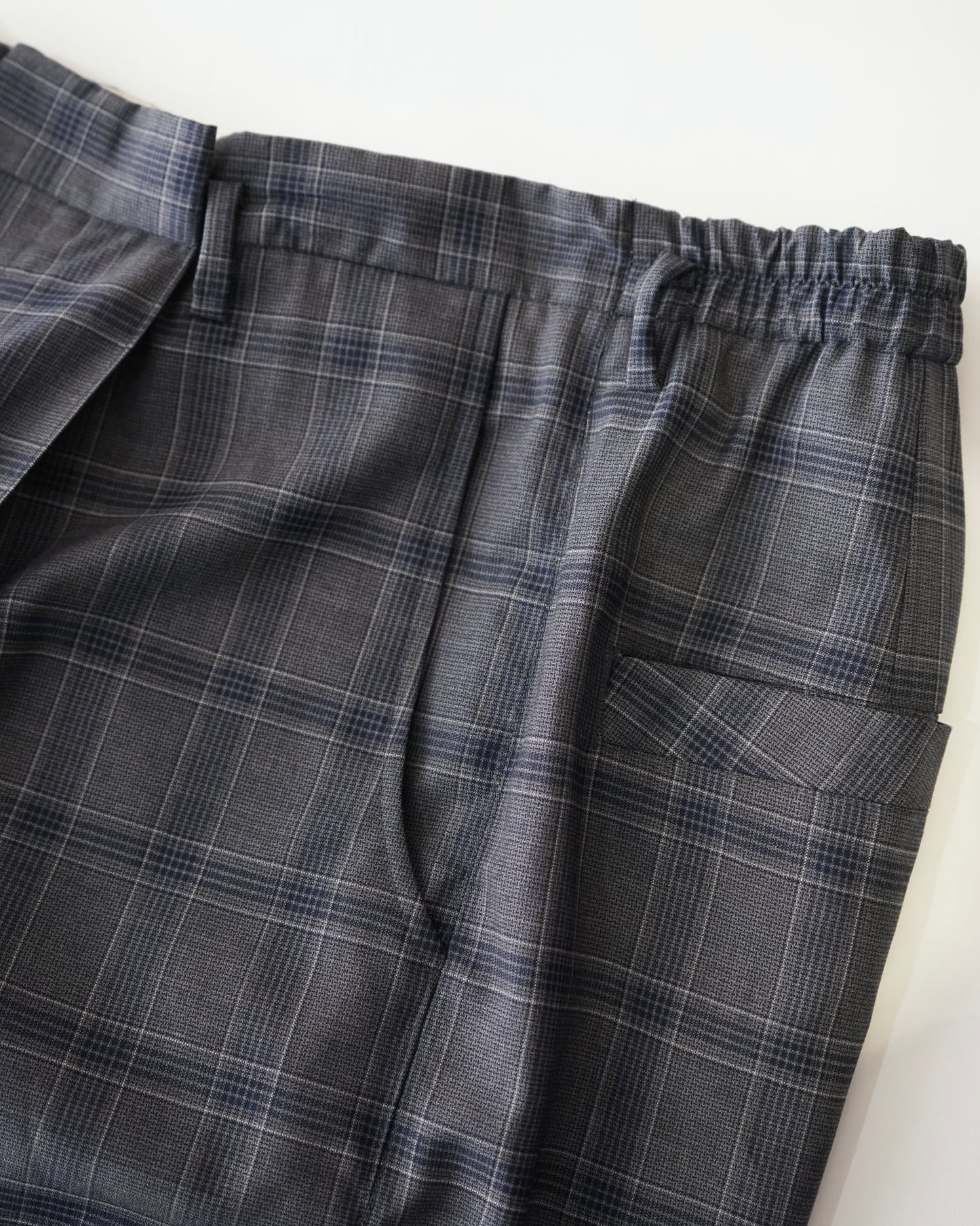LECHENKO Chesco tailored shorts-check