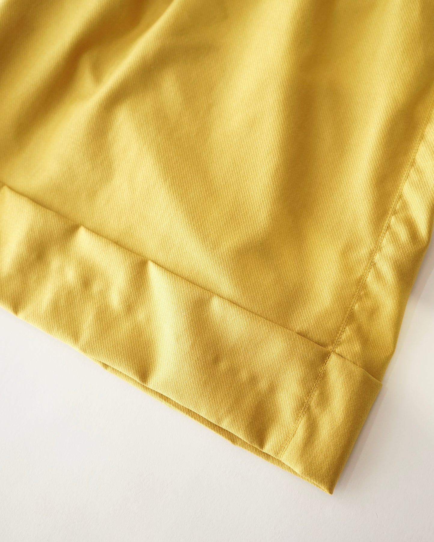 LECHENKO Chesco tailored shorts-yellow