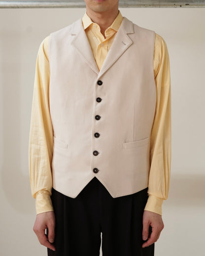 Burnello Cucinelli cashmere vest