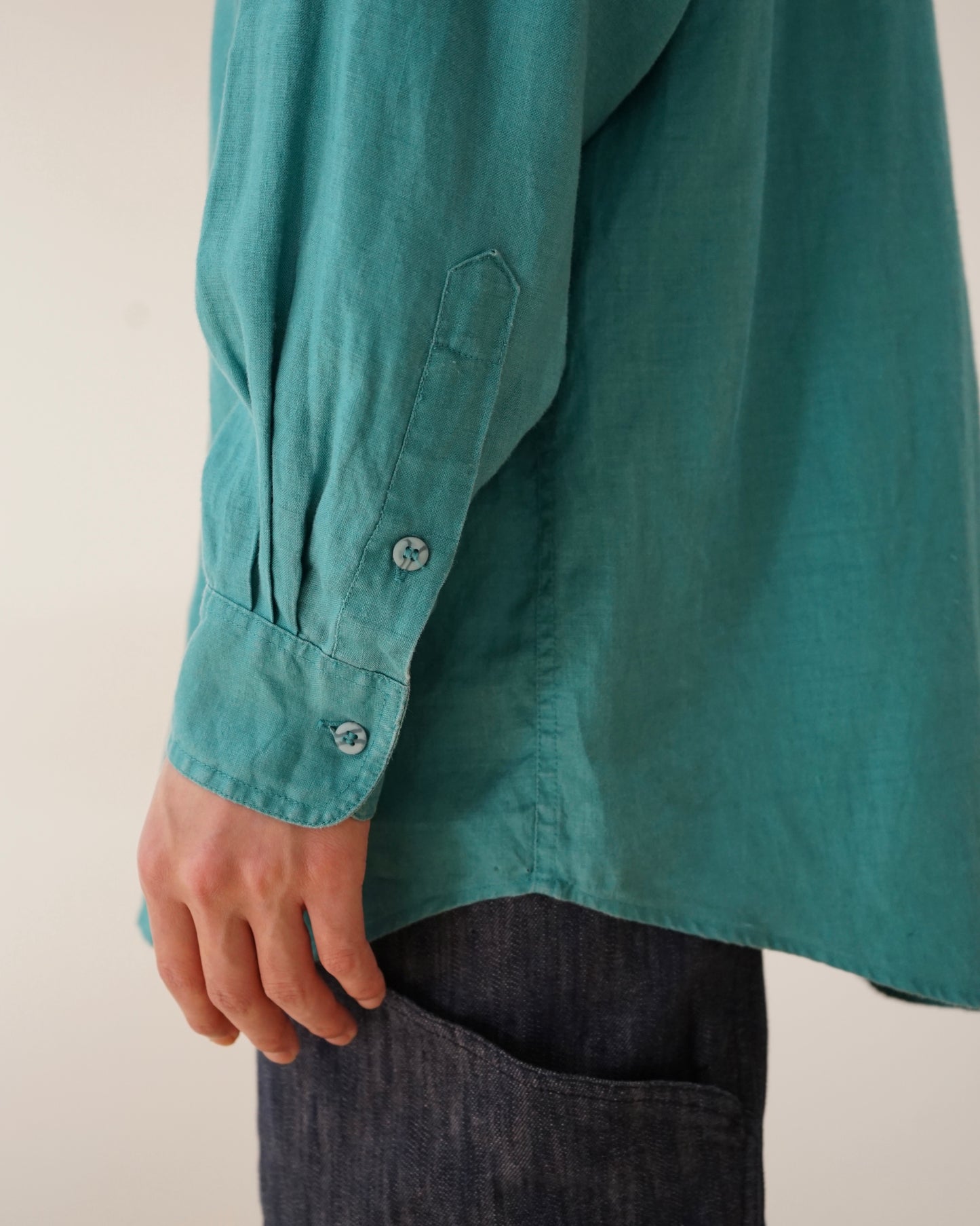 90s GOOUCH Linen Shirt in Turquoise Minimal Design