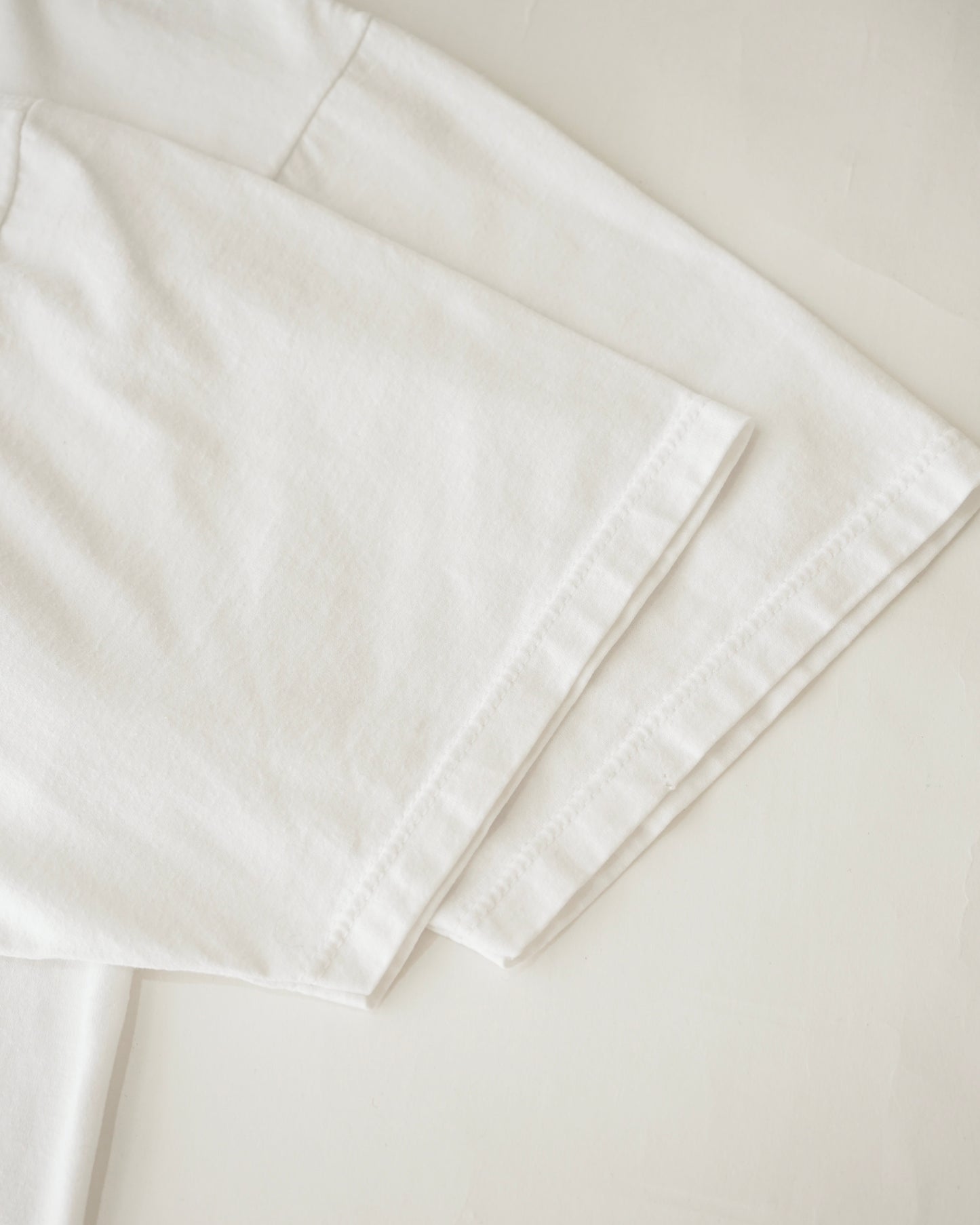 90s THE WELLNES CENTER tee
